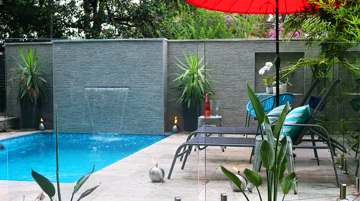Pool 10